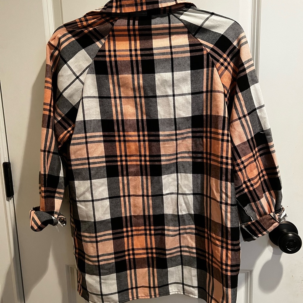 SHEIN ORANGE SHIRT